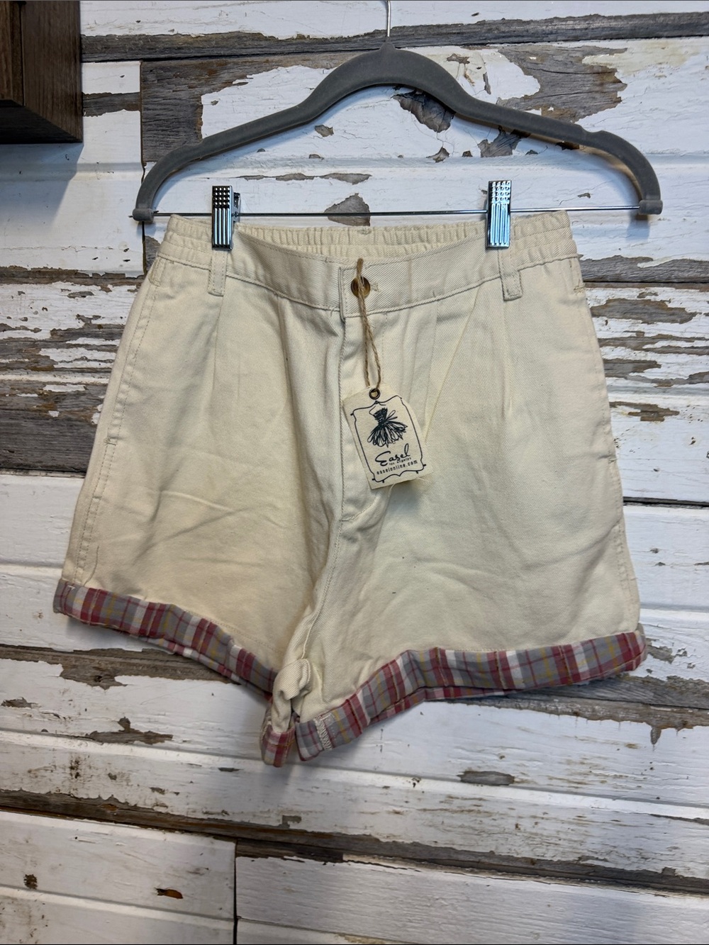 Easel Cream High-Waist Shorts with Plaid Trim (38